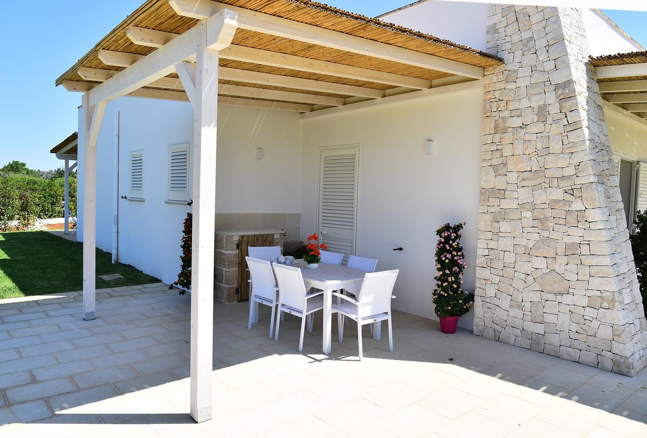 Bed and Breakfast Borgo Fiorito Relais Parabita Exterior foto