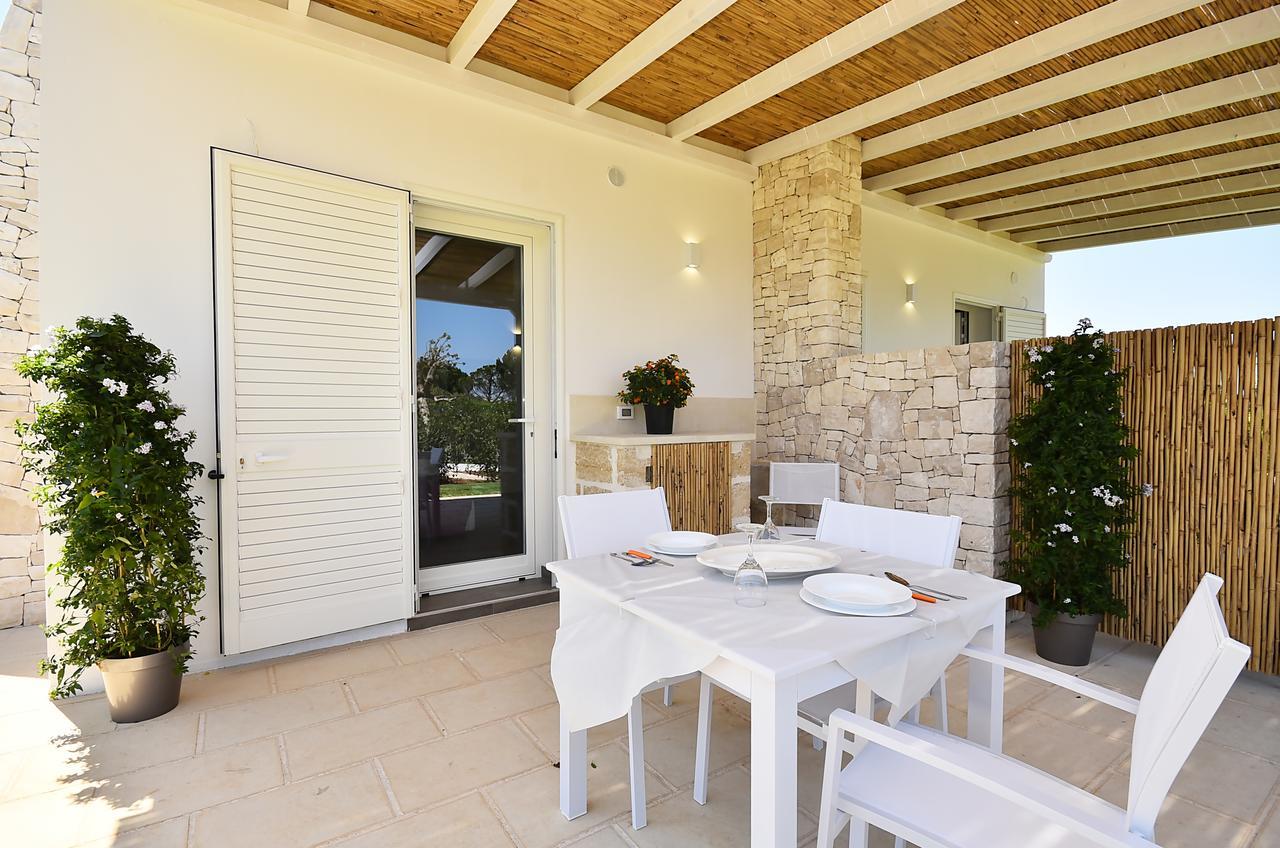 Bed and Breakfast Borgo Fiorito Relais Parabita Exterior foto