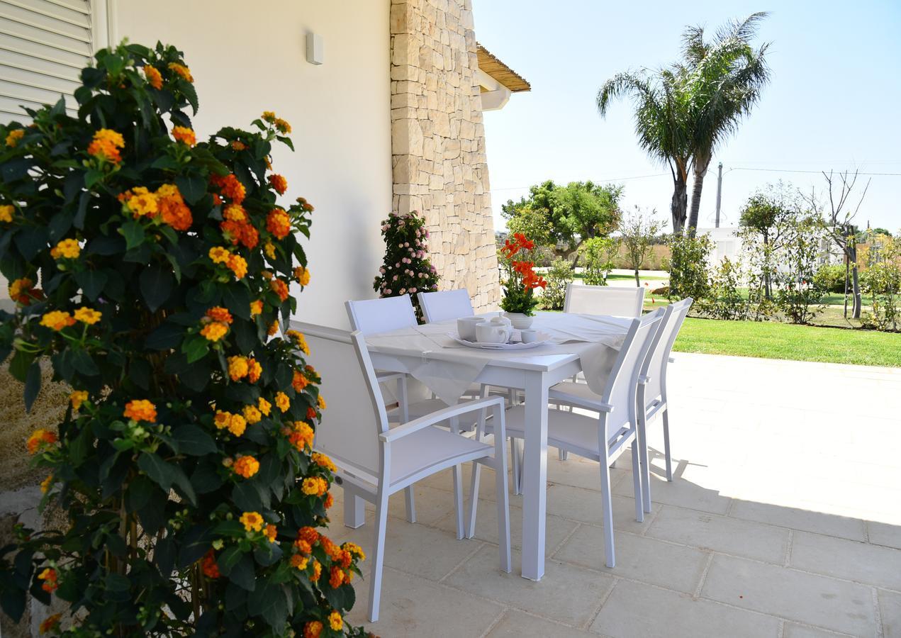 Bed and Breakfast Borgo Fiorito Relais Parabita Exterior foto