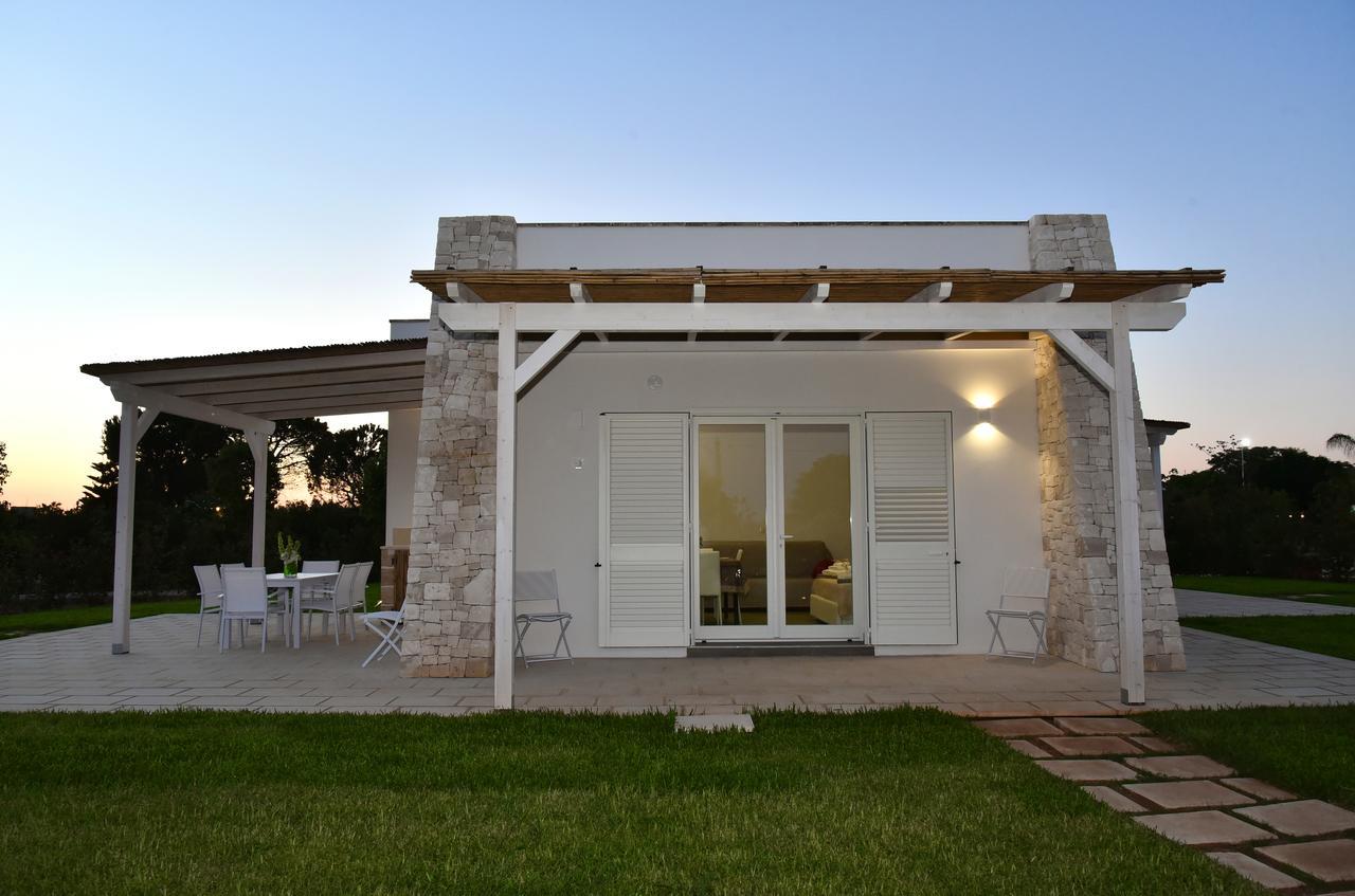 Bed and Breakfast Borgo Fiorito Relais Parabita Exterior foto